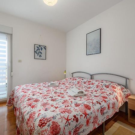 Apartment Ares 14 - Umag Center ภายนอก รูปภาพ