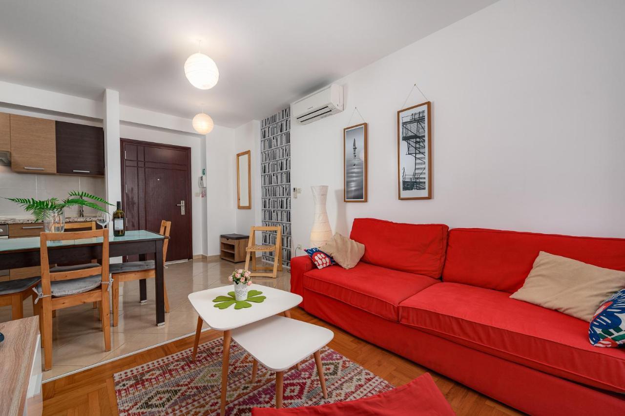 Apartment Ares 14 - Umag Center ภายนอก รูปภาพ